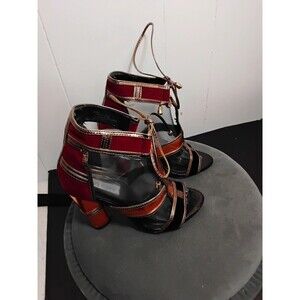 Cape Robbin Women Shoes  Size 7.5   4.5" Heel